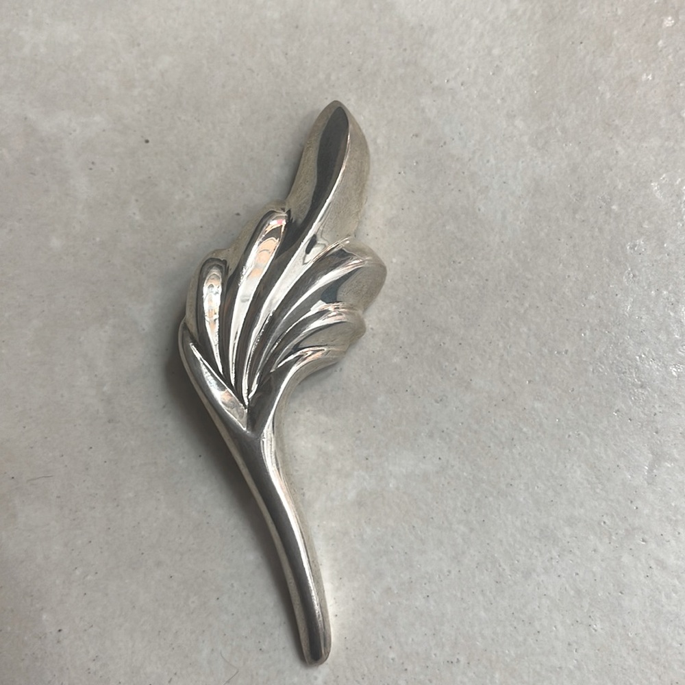 Brooch